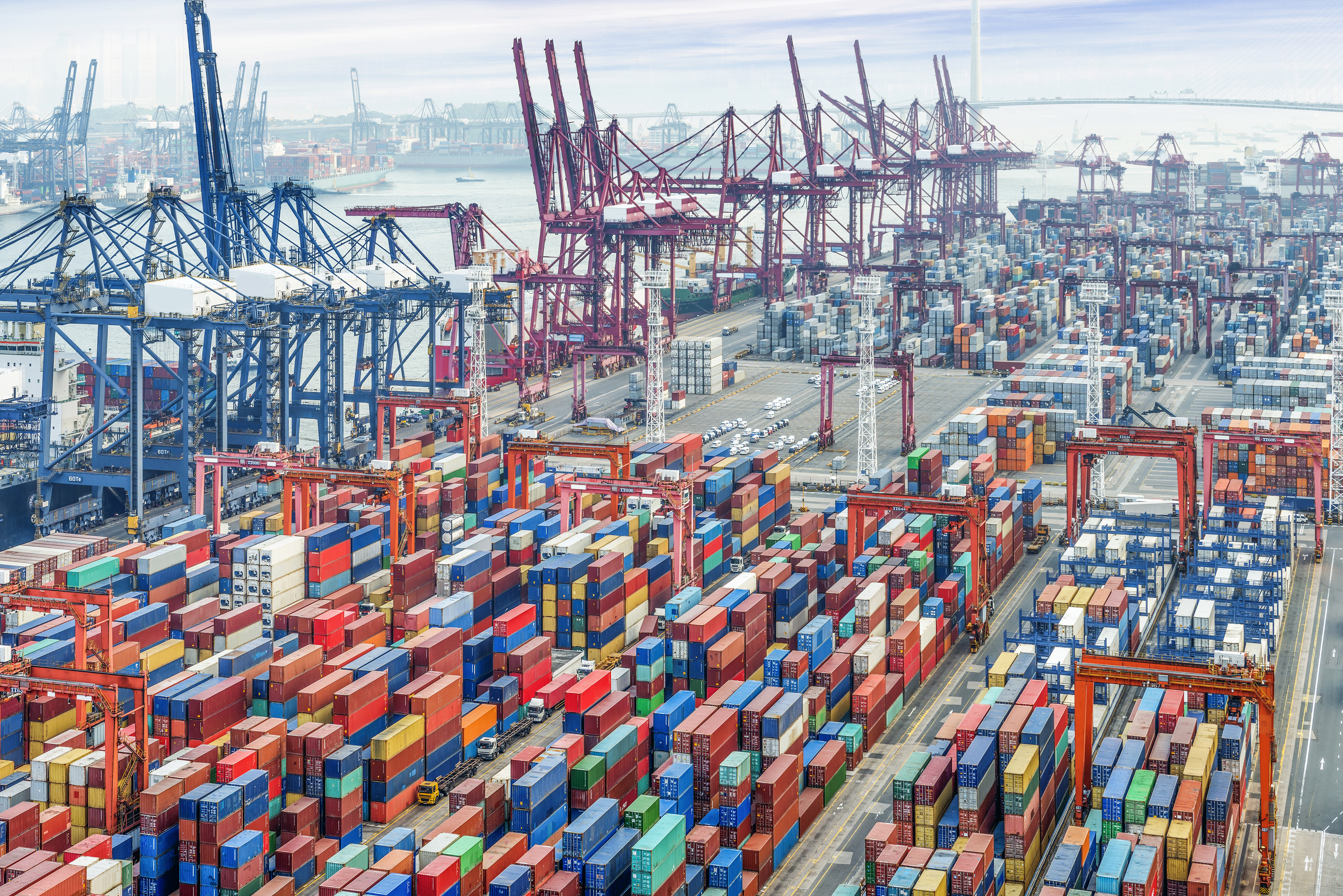 Conocimientos básicos de terminales portuarias de contenedores